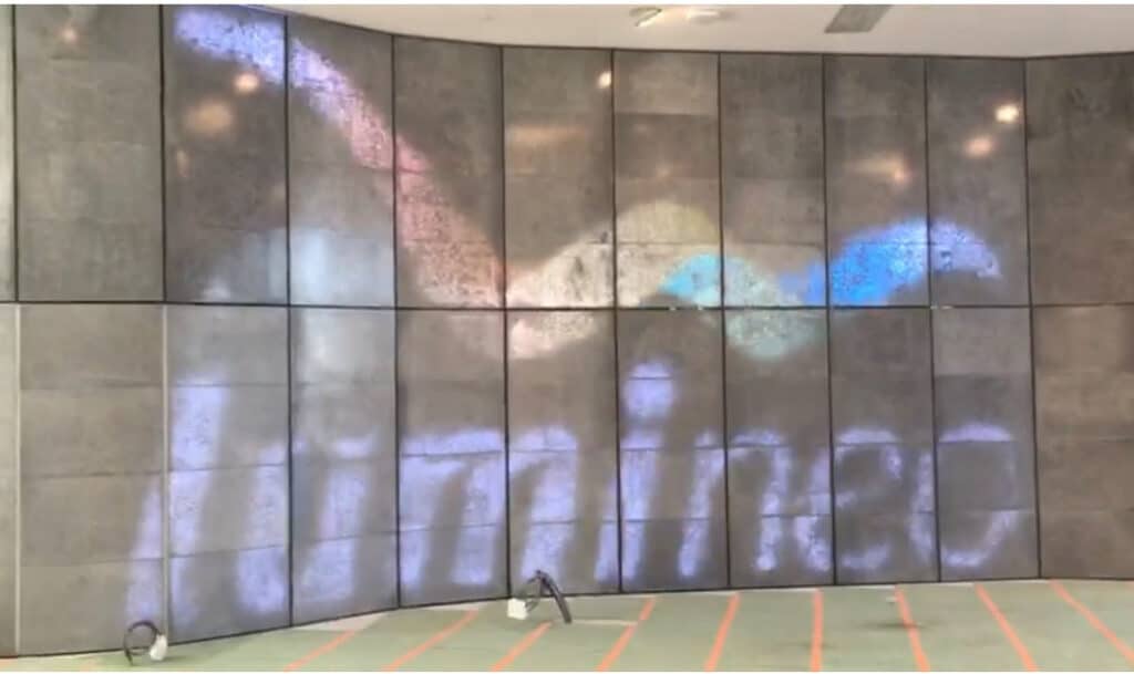 Lumineo installs translucent concrete wall for Vinci